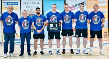 AKTS Amator Jarosław w III lidze!