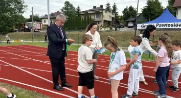 Nowoczesny kompleks sportowo-rekreacyjny w Pawłosiowie otwarty!