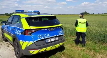 Odnaleźli nieprzytomnego 69-latka w polu pszenicy