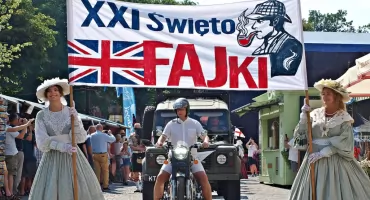 Przemyśl fajką stoi! Celebracja fajki angielskiej, czyli śladami Sherlocka Holmesa [ZDJĘCIA, WIDEO]