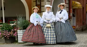 Damy i Huzary – zachwycają nas od lat