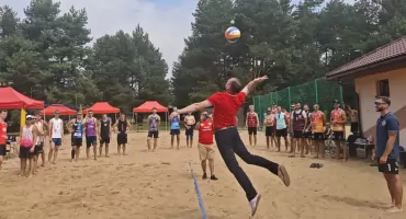 Mistrzostwa Podkarpacia w siatkówce plażowej w Radawie [ZOBACZ ZDJĘCIA]