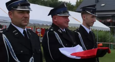 Od wieku w służbie Bogu i ludziom. 100-lecie istnienia OPS Ujkowice