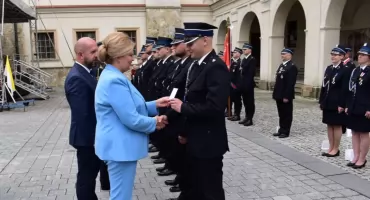Strażacy ochotnicy świętowali na zamku 150-lecie jednostki [ZDJĘCIA]