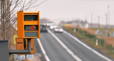 Uwaga kierowco! SMS o niezapłaconym mandacie to kolejny sposób oszustów