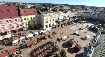 Jesienny city break? Odkryj Jarosław