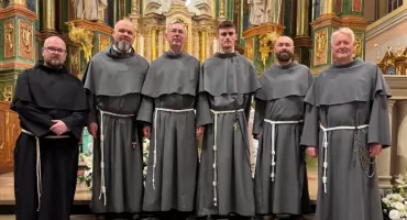 Zobowiązali się przez najbliższy rok żyć w posłuszeństwie, bez własności i w czystości