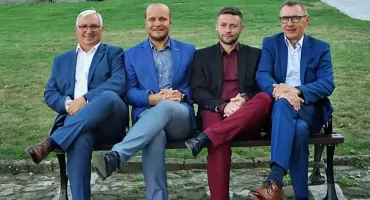 Trzej przemyscy radni usunięci z Prawa i Sprawiedliwości