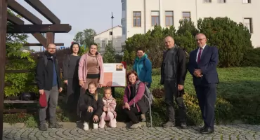 Wyruszyli śladami bł. ks. Szembeka. Wybrał życie skromne, wśród biednych i prostych [ZDJĘCIA]