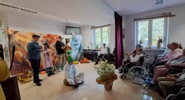 Mosty zamiast murów, czyli lekcja empatii i zderzenie młodości z życiowym doświadczeniem [ZDJĘCIA]
