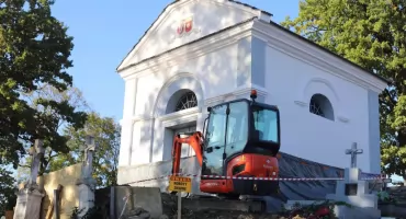 Zabytkowa kaplica Krasickich i Konarskich zyska dawny blask