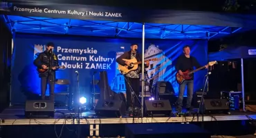 Szanty z kapitanem Henrykiem Jaskułą. Franciszkańska wybrzmiała morskimi piosenkami [ZOBACZ WIDEO i ZDJĘCIA]